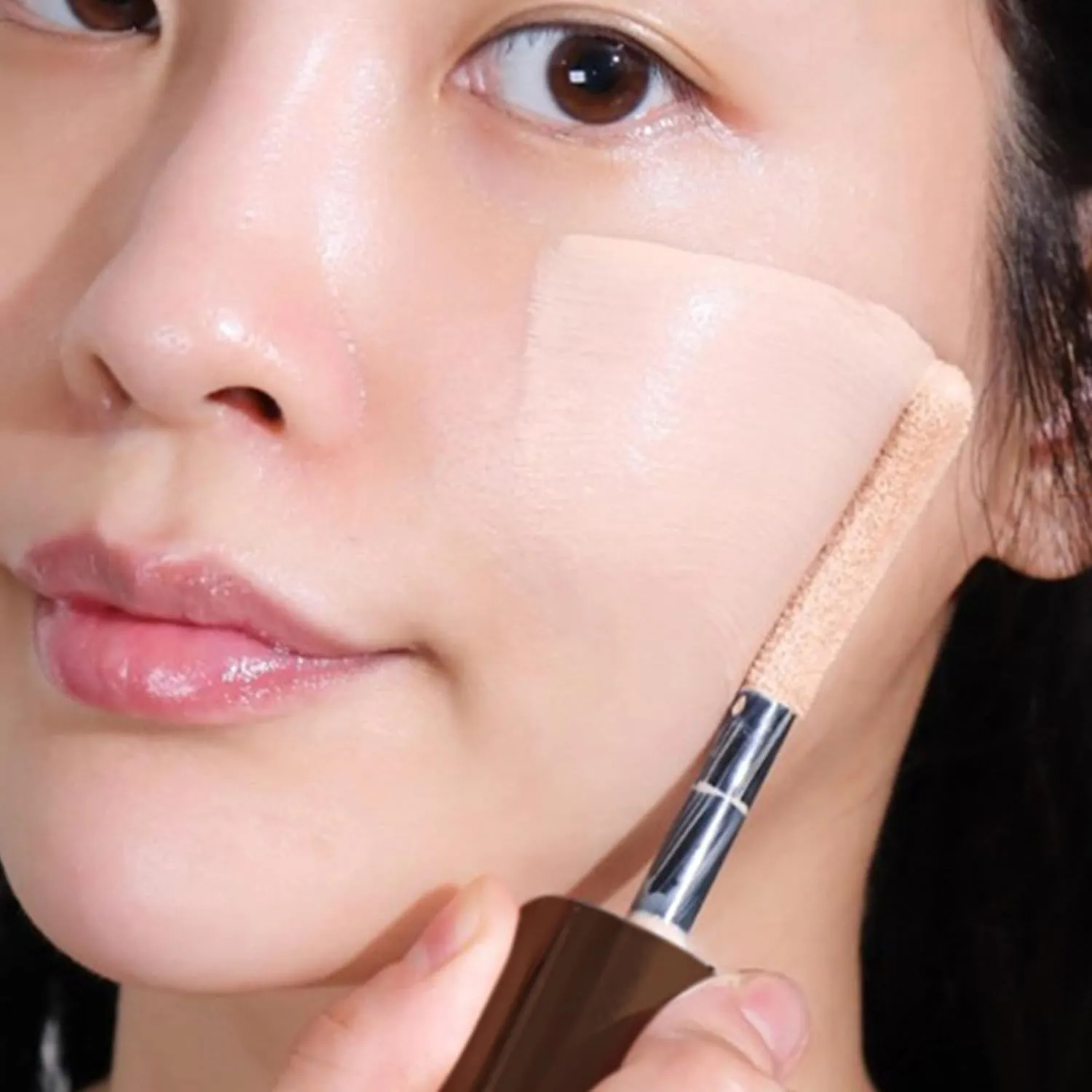 1.P.L Foundaiser Foundation with SPF 20 PA  , Korean Foundation, Long-Lasting & Flawless Coverage, For Fair to Light Skin Tones, From the Makers of Mediheal (0.98oz) (19N - Purity)