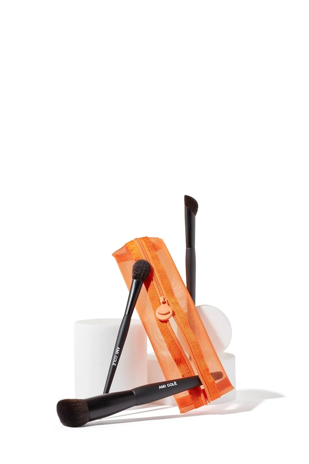 Ami Colé Trio Brush mesh brush head cover to help maintain shape (The Brush Trio)