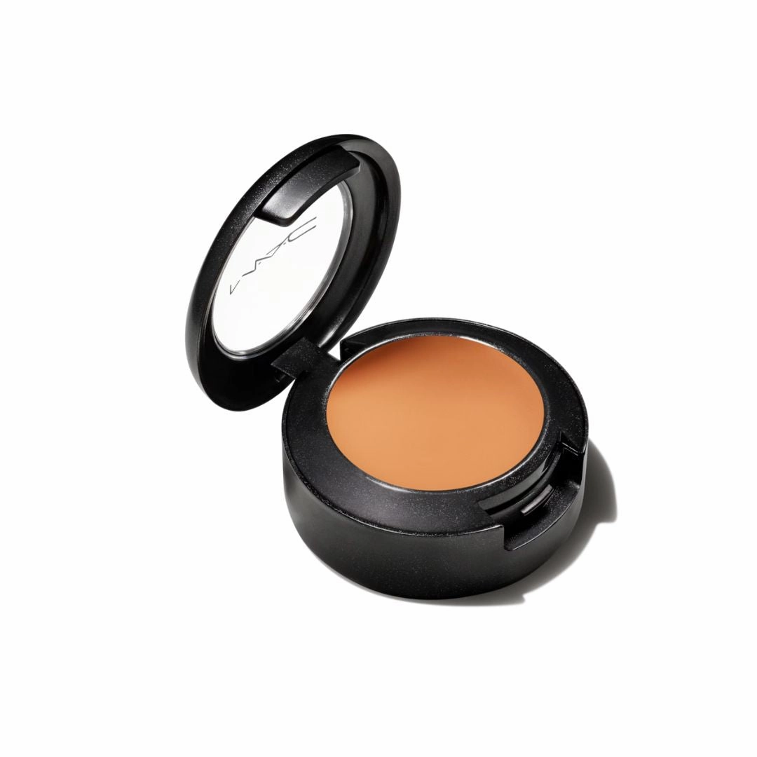 buy-studio-finish-spf-35-concealer-lebanon