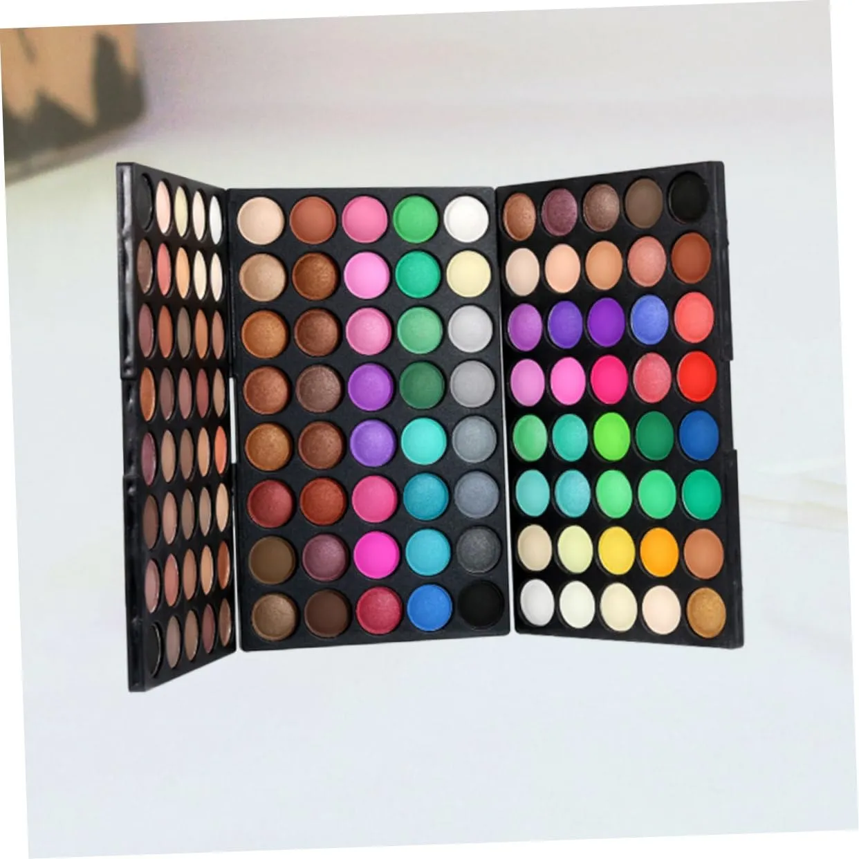 Colors Eyeshadow Palette Highly Pigmented Matte Pearly Shades for Smoky Eyes Versatile for All Skin Tones for Beginners