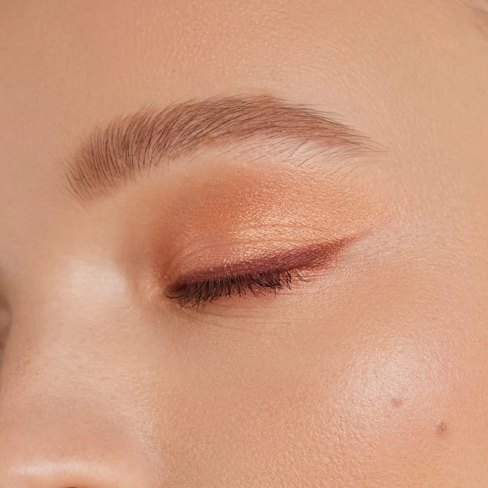 EM COSMETICS Divine Skies Eyeshadow Palette, 6 Ultra Pigmented Matte Shimmer Satin Shades, 9g (Faded Clementine)