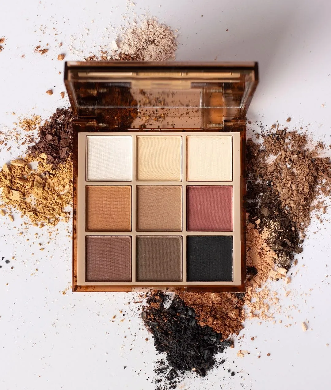 FARMASi Oasis Collection Eyeshadow Palette, Makeup Eye Shadow, Versatile Eyeshadow Palette for Hypnotizing From Soft to Intense, Matte & Shimmery Finishes, 0.28 oz, Desert Sands