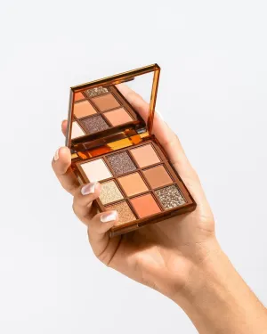 FARMASi Oasis Collection Eyeshadow Palette, Makeup Eye Shadow, Versatile Eyeshadow Palette for Hypnotizing From Soft to Intense, Matte & Shimmery Finishes, 0.28 oz, Desert Sands