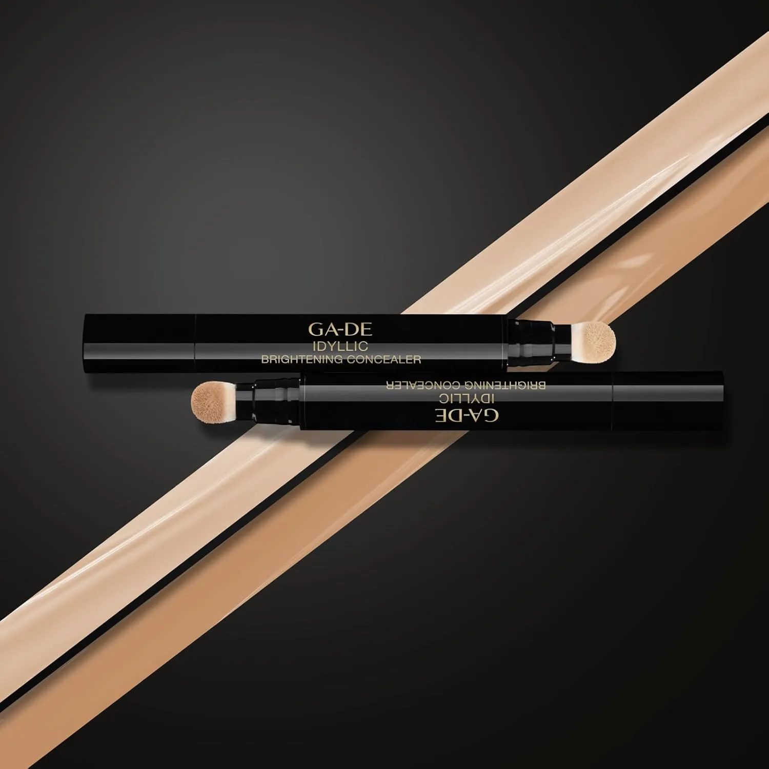 GA-DE Idyllic Brightening Concealer, 32 - Concealer for Dark Circles - Erases Signs of Fatigue, Reduces Puffiness - Effortless Blend - 0.11 oz