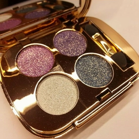 Glitter Eyeshadow Palette Makeup Set,4 Colors Shimmer Eyeshadow Palette Gold Eyeshadow Highly Pigmented Long Lasting Waterproof Sweatproof Professional Nude Eyeshadow Palette Make Up Palettes(1#)