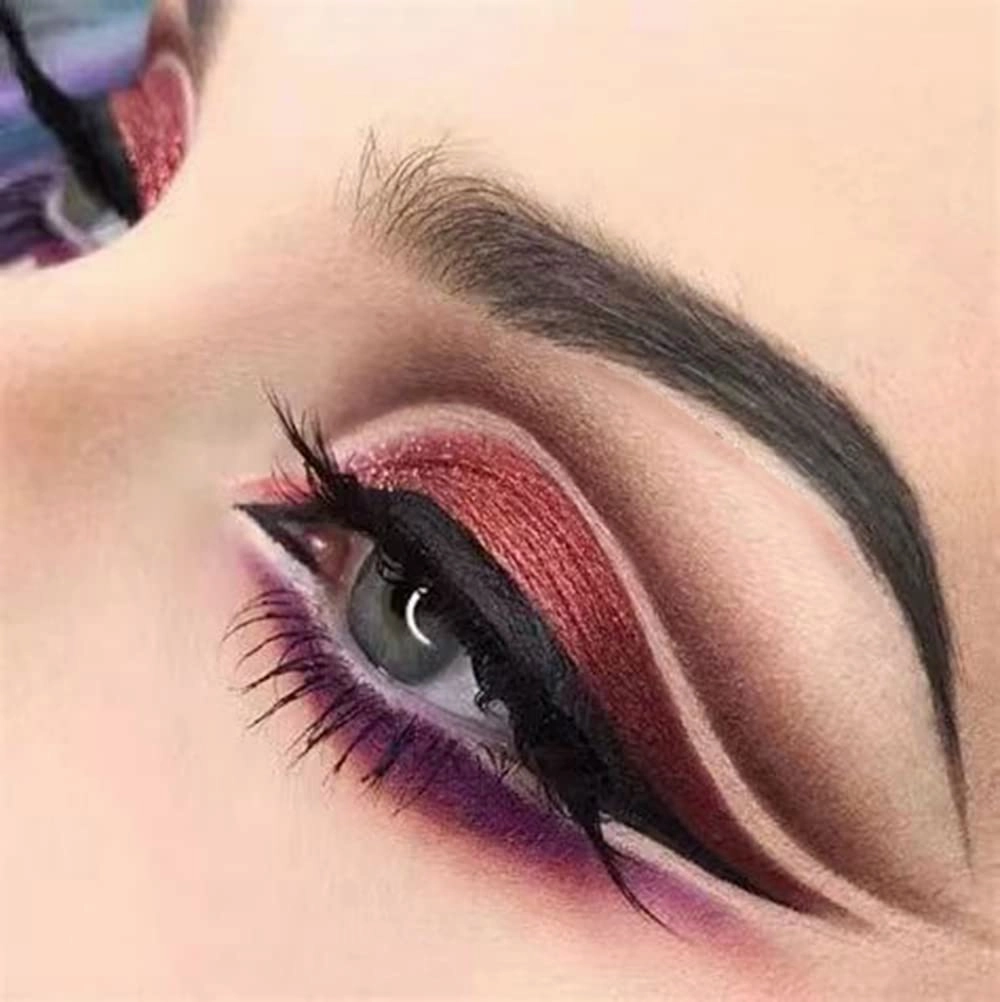 Glitter Eyeshadow Palette Makeup Set,4 Colors Shimmer Eyeshadow Palette Gold Eyeshadow Highly Pigmented Long Lasting Waterproof Sweatproof Professional Nude Eyeshadow Palette Make Up Palettes(1#)