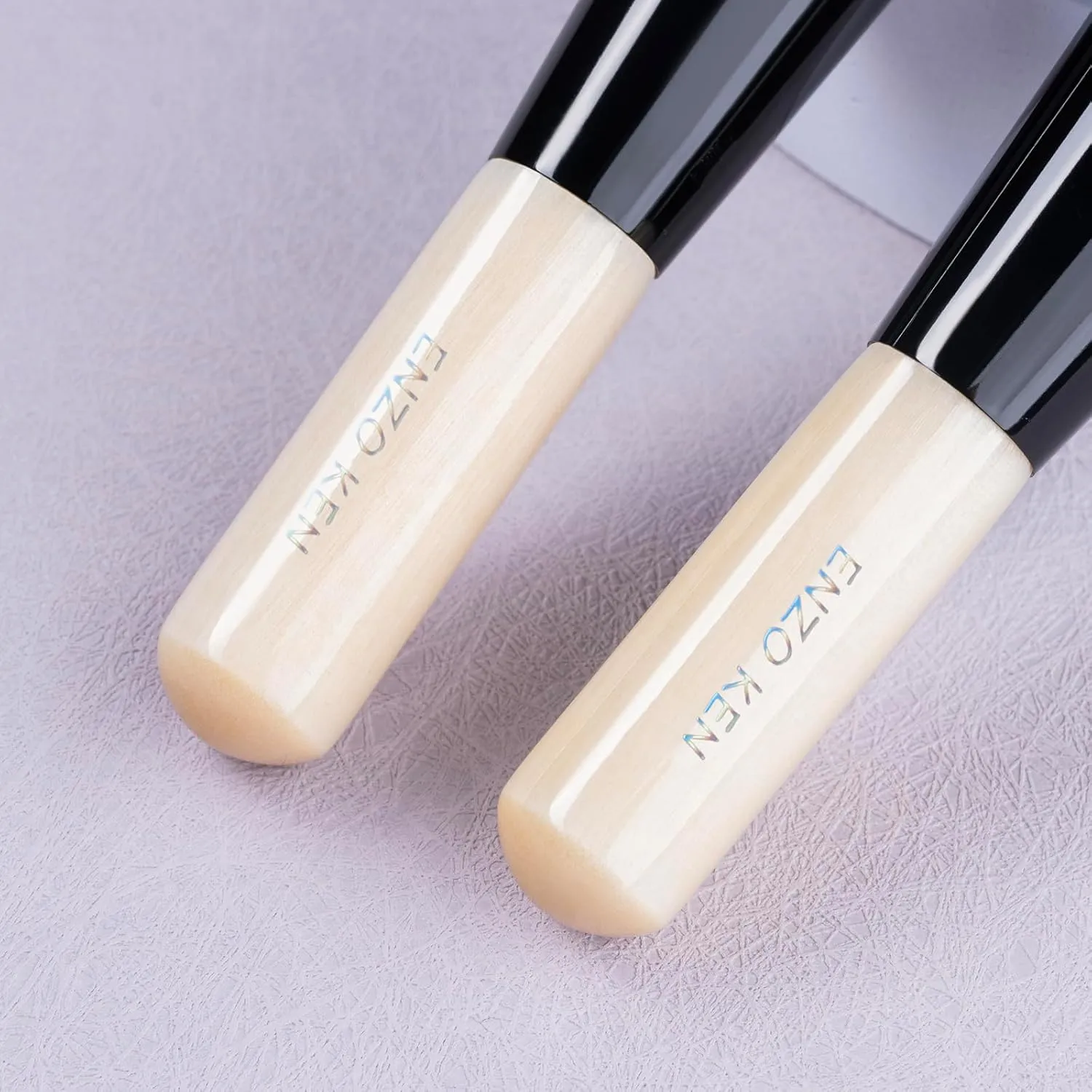 Kabuki Powder Foundation Brush, Powder Contour and Bronzer Brush, Portable Travel Kabuki Foundation Brush, Makeup Brush for Liquid Blush, Cream Foundation Blending. (K800)