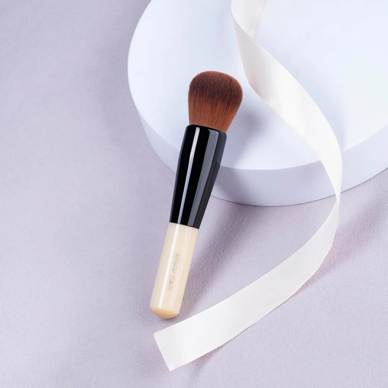 Kabuki Powder Foundation Brush, Powder Contour and Bronzer Brush, Portable Travel Kabuki Foundation Brush, Makeup Brush for Liquid Blush, Cream Foundation Blending. (K800)