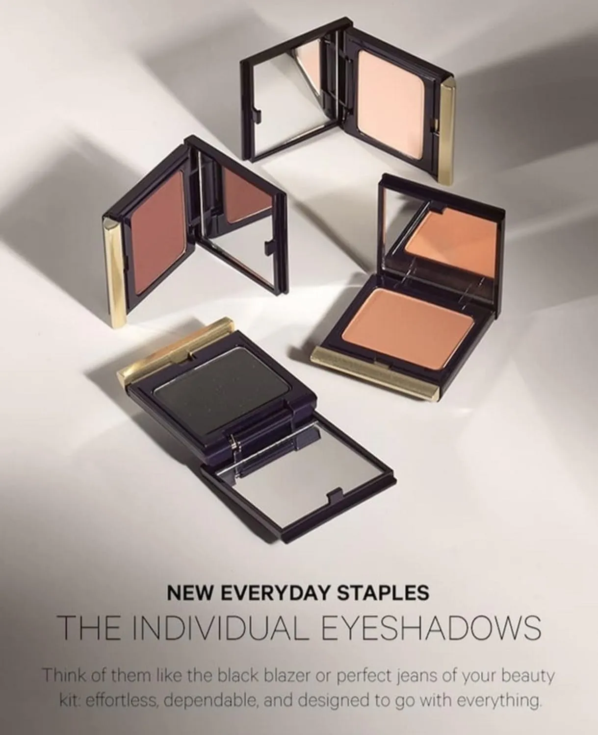 Kevyn Aucoin The Individual Eyeshadow – Caviar (Black)