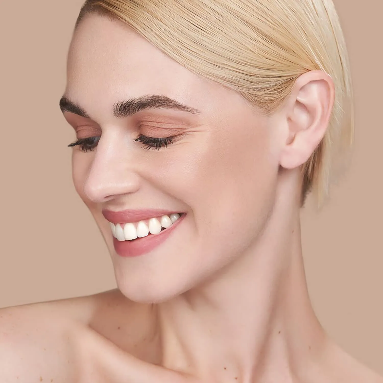 LORAC PRO Soft Focus Longwear Concealer, Full Coverage, Lightweight