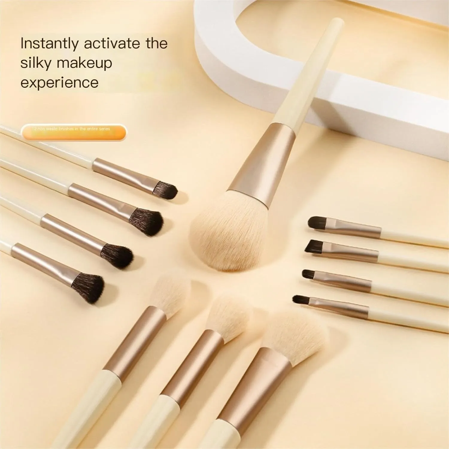 Makeup Brushes 12pcs Makeup Brushes Soft Fur Eyeshadow Set Brush Contour Powder Blush Concealer Brush Beauty Tools Brush Set(C)
