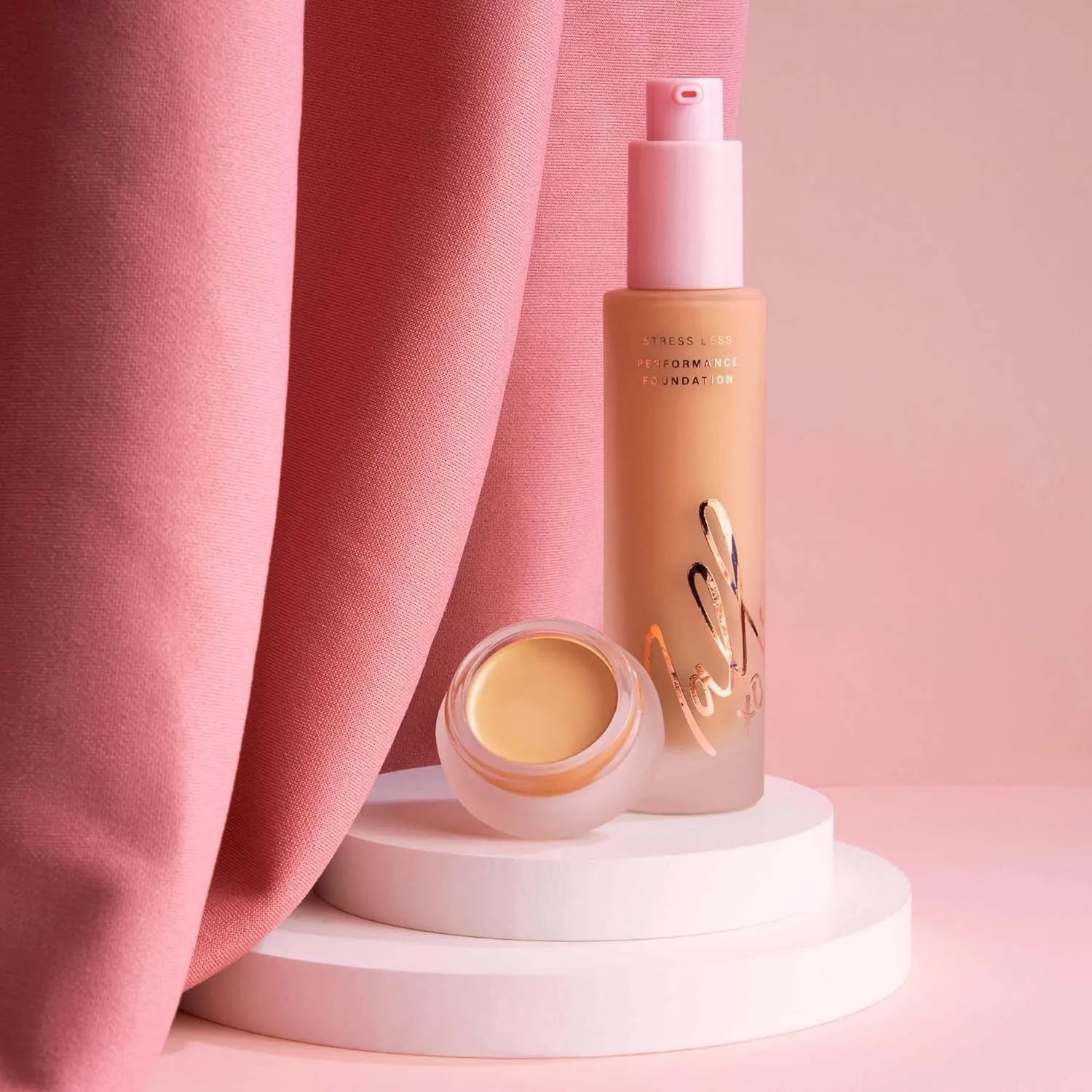 Mally Beauty Stress Less Performance Concealer - Fair - Buildable Coverage - Formulated with Niacinamide - Brightens and Hydrates - Covers Redness and Blemishes