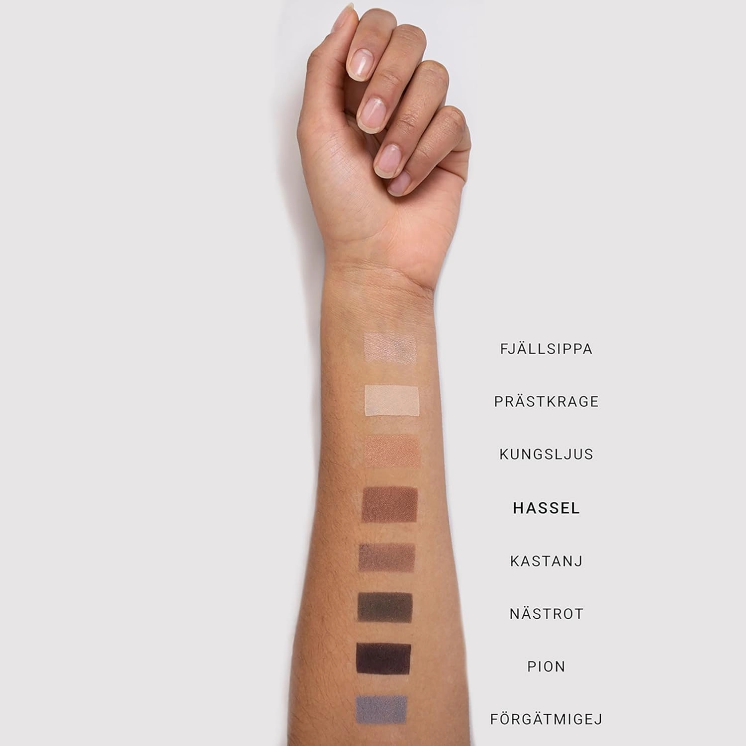 Mineral Single Eyeshadow - Shimmery Shades To Matte Tones - Ensure A Color-True, Pigmented And Crease-Resistant Result - Hassel, Brown, 0.12 Ounce, (I0096077)