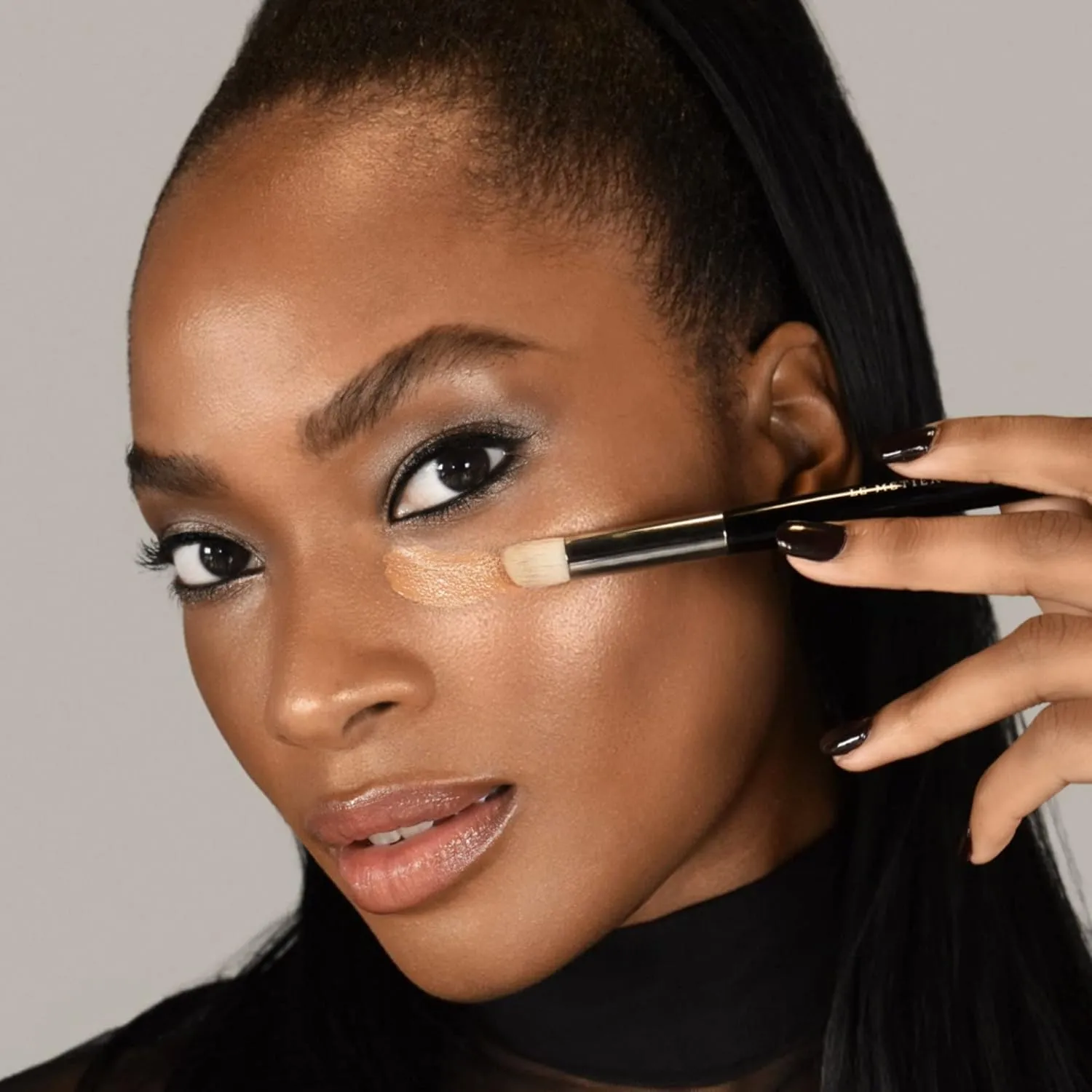 MĒTIER Peau Vierge Concealer – Smooth, Balm-Like Texture & Never Cakey – Hydrating, Lightweight & Buildable Coverage – Covers Imperfections with a Natural, Radiant Finish