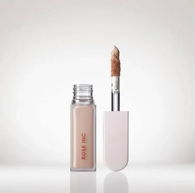 Softlight Luminous Hydrating Concealer - LX 060 (Medium skin tone, peach undertone)
